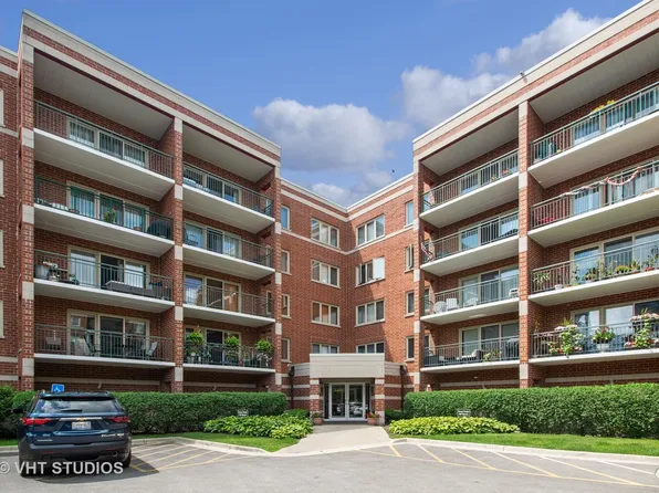 6461 W Warner Ave APT 213, Chicago, IL 60634