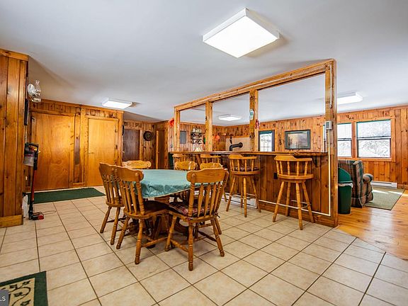 2nd image of 365 Nittany Ridge Rd