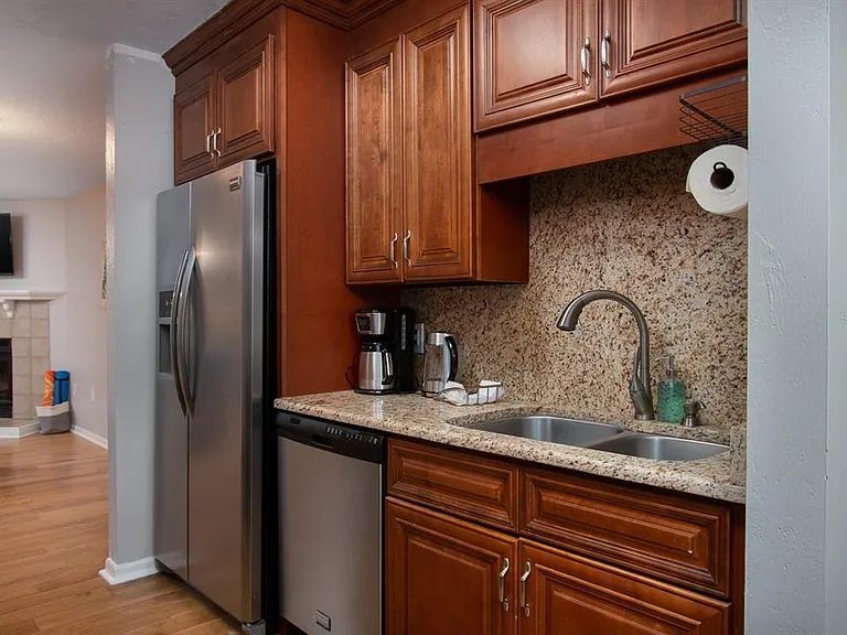 5143 SW 92nd Ct — Photo 6