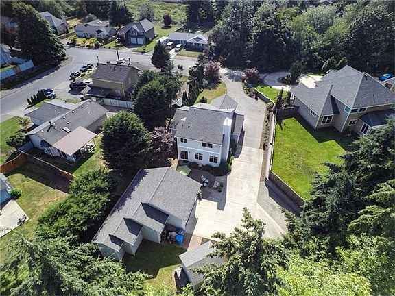 4th image of 2003 Northwood Ave NE