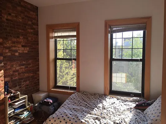 Rented by New York Realty Minimax Inc | media 26