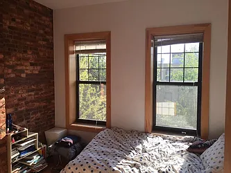 Rented by New York Realty Minimax Inc