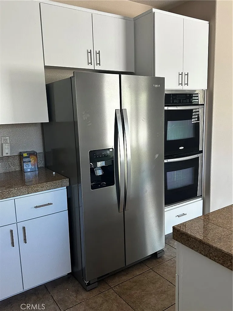 6 bed, 3.5 bath, 4261 sqft, $4,300 — Photo 4