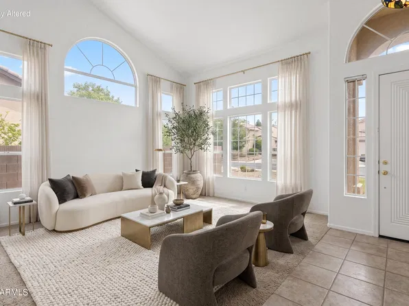 6738 W WAHALLA Lane, Glendale, AZ 85308