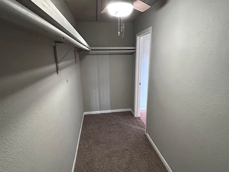 5708 Spring Meadow Rd #B — Photo 12