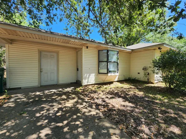 504 Azalea Ave, Orange, TX 77630