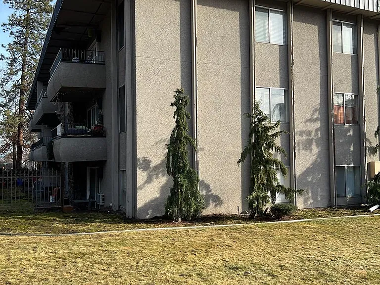2121 W 4th Ave #107 — Photo 8