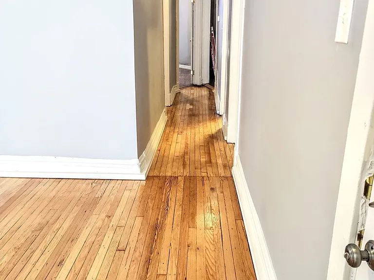 6622 S Saint Lawrence Ave #2 — Photo 4