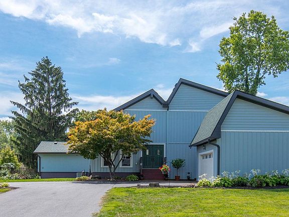 2nd image of 3641 Wenwood Dr