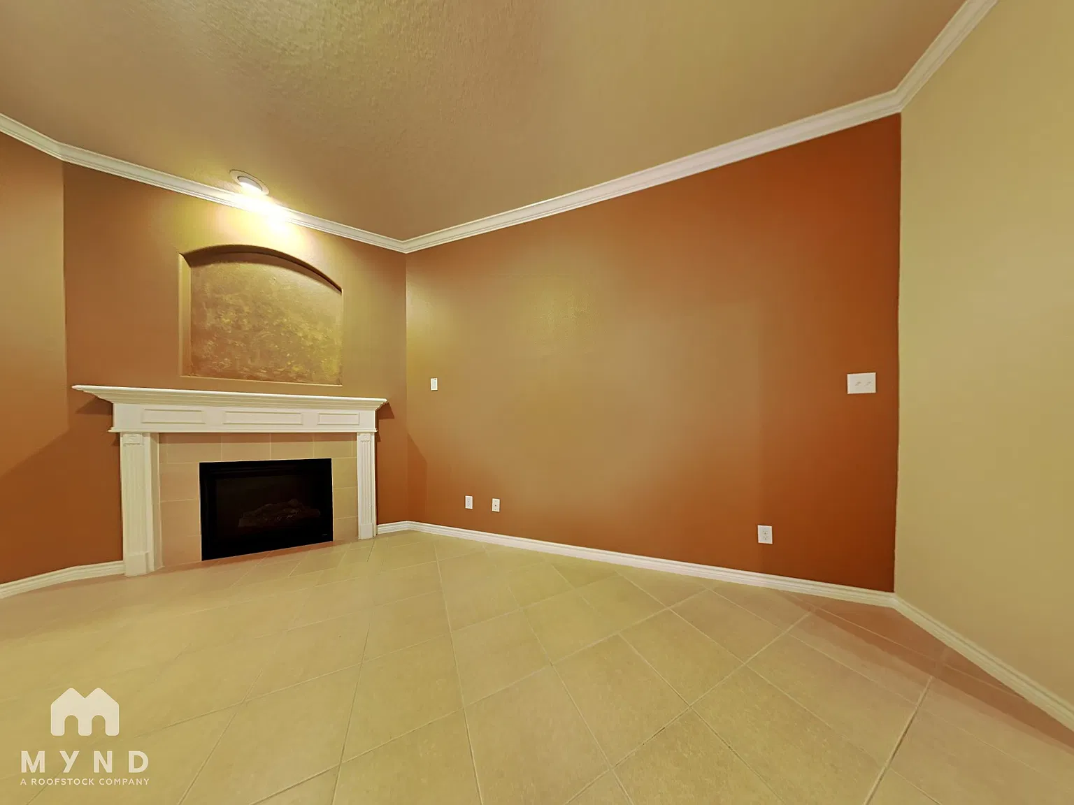 3 bed, 2.0 bath, 1892 sqft, $2,195 — Photo 3