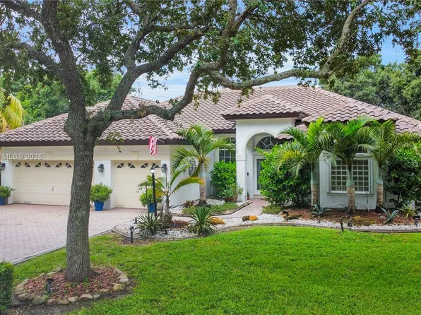 6041 Superior Blvd, Davie, FL 33331