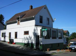 486 Commercial St APT 3, Astoria, OR 97103