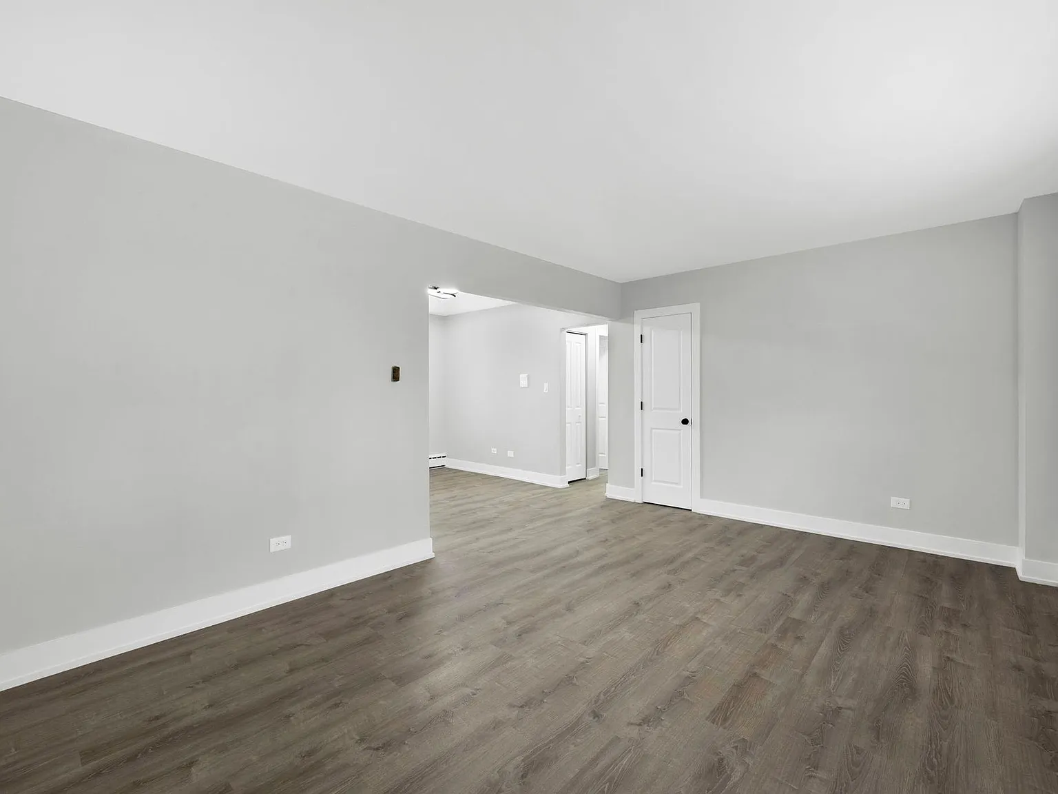 2050 E 72nd Place — Photo 3