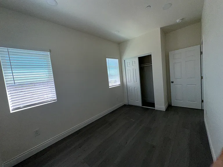 1015 Azalea Dr #2 — Photo 14