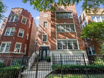 2032 W Farragut Ave APT 2, Chicago, IL, 60625