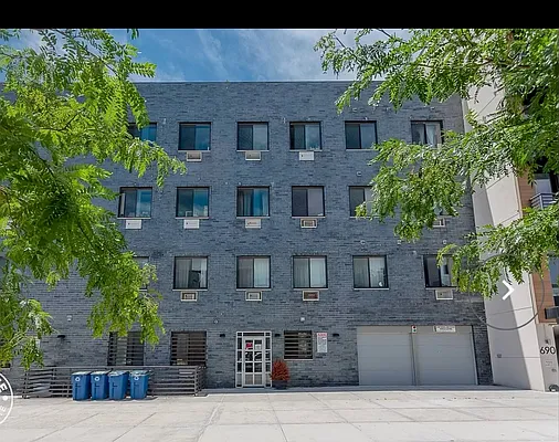 Rented by Olympia House Delaware LP | media 21