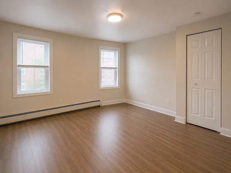 1636 Lurting Ave #1 — Photo 3