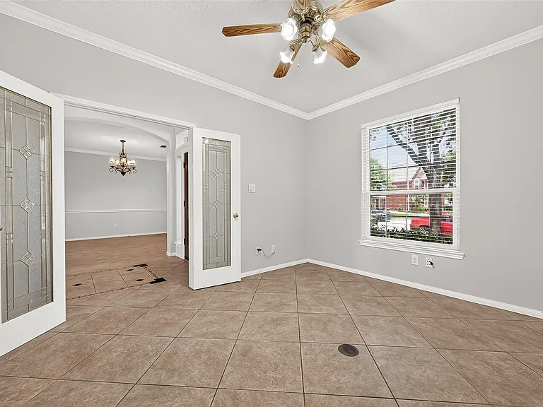 1415 Kennewick Ct — Photo 6