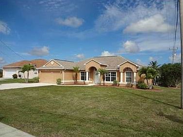 2nd image of 2591 Surfside Blvd