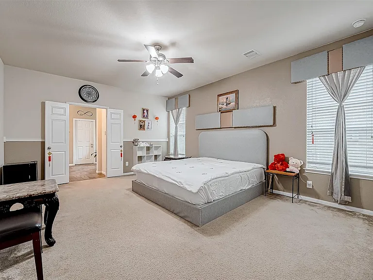 4815 Hackamore Brook Ct — Photo 39