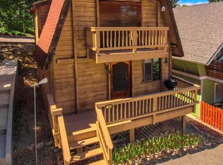 1374 Rockridge Dr, Lake Arrowhead, CA 92352