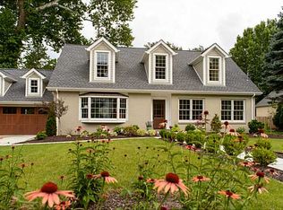408 Edgeworth Ln, Sewickley, PA 15143
