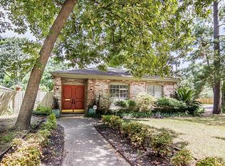 2029 N Thompson St, Conroe, TX 77301