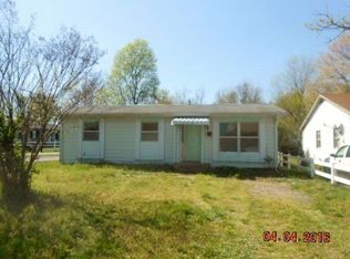 3327 Schneidman Rd, Paducah, KY 42003