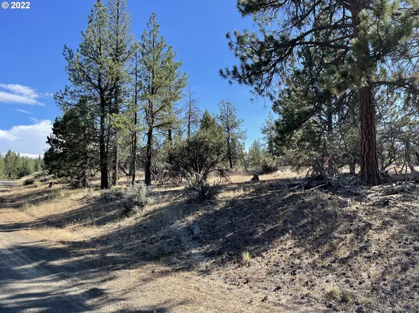 32714 Jean St #19, Chiloquin, OR 97624