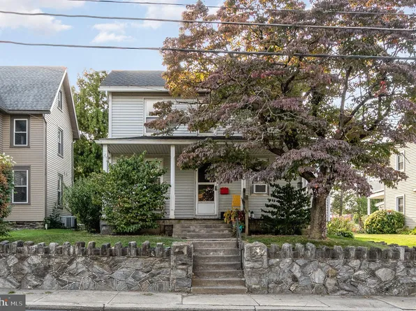 208 S Church St, Quarryville, PA 17566