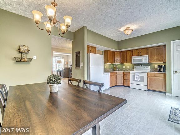 4th image of 1819 Beth Bridge Cir