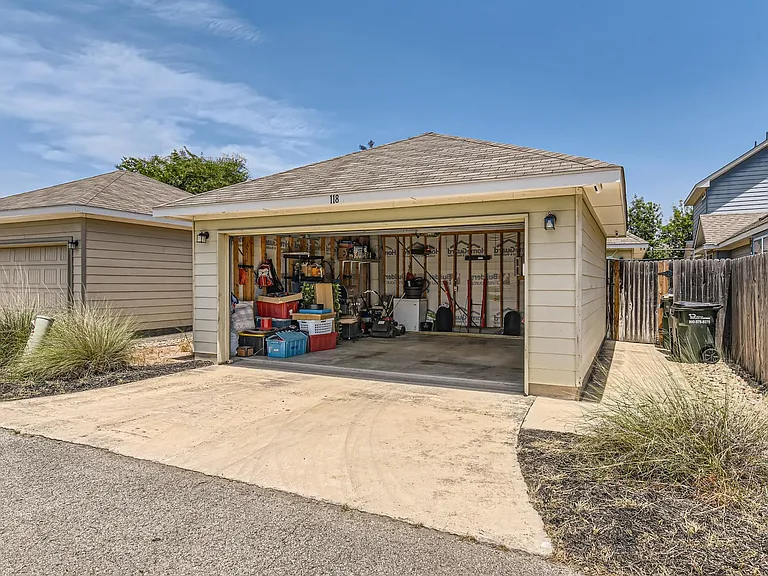 118 Preston Trl — Photo 17