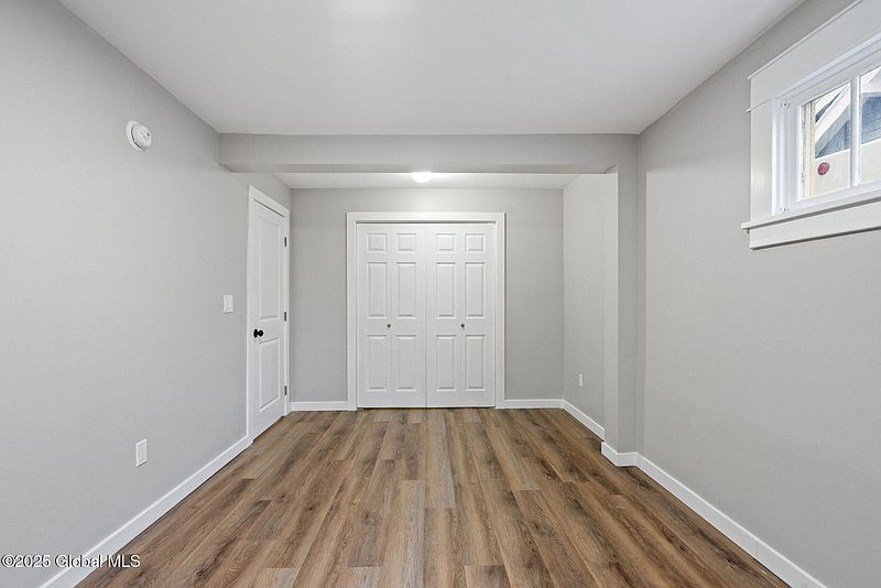 5th image of 1363 Belmont Avenue
