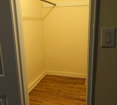 3rd image of 7210 41st Ave APT 6A