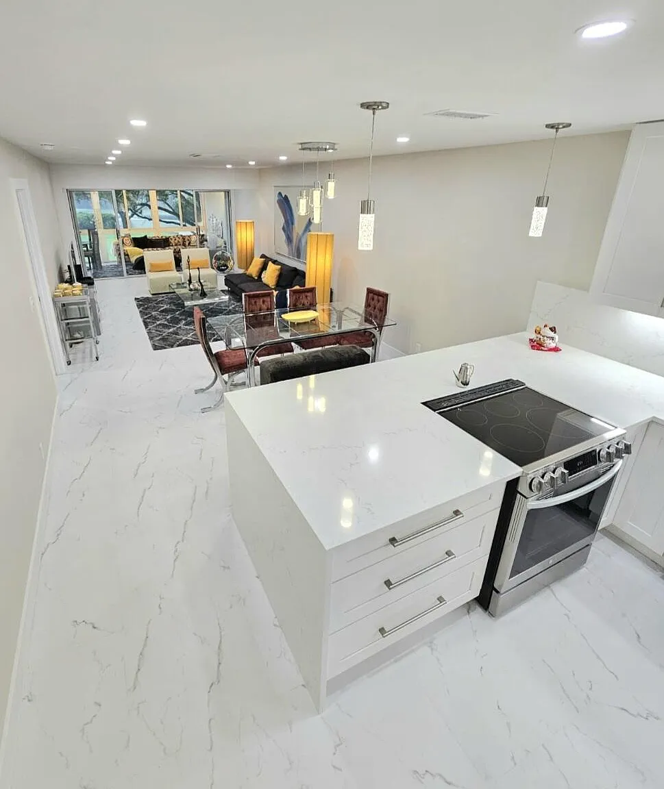 2 bed, 2.0 bath, 1148 sqft, $3,300 — Photo 1