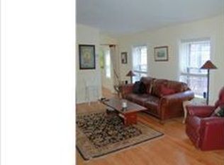 1627 Spruce St APT 6, Philadelphia, PA 19103