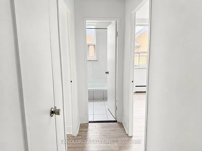 140 Springhurst Ave #31 — Photo 7