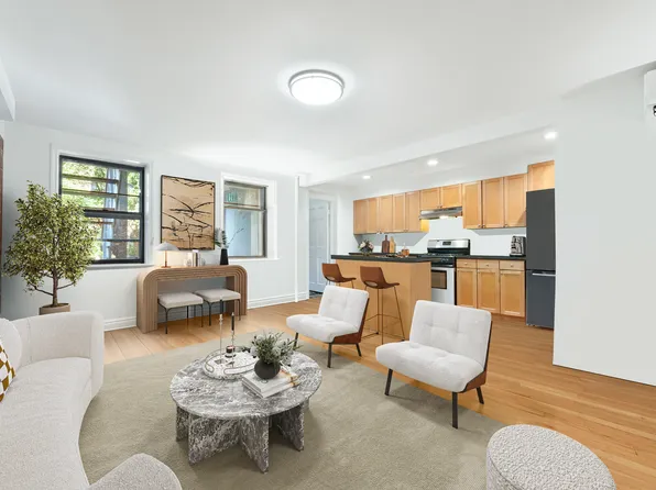 42 South Portland Avenue image 20 of 28