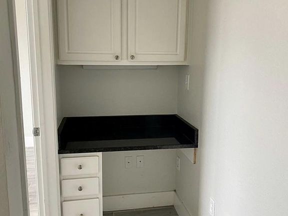 4th image of 911 N Orange Ave APT 538