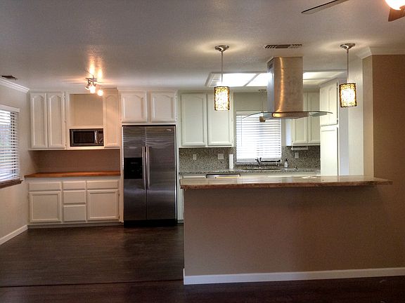 3rd image of 5950 Cottonwood Ct