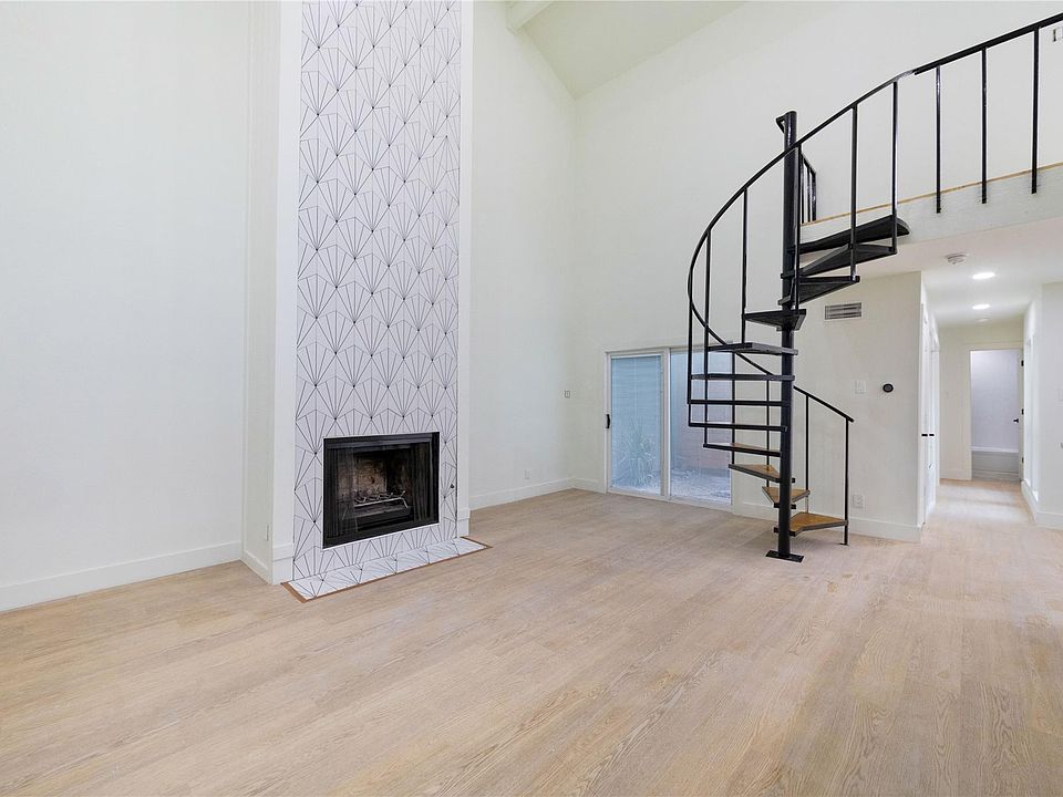 1st image of 8807 Merion Cir