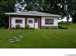 64 Pease Rd, Spencerport, NY 14559