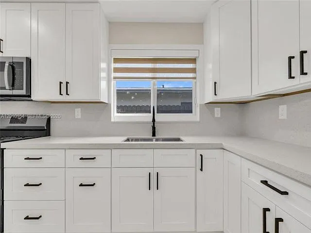 13231 SW 86th St — Photo 3