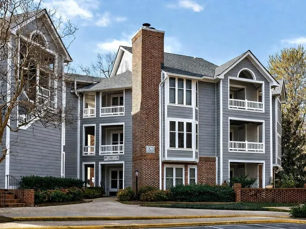 1061 Wirewood Dr APT 204, Raleigh, NC 27605