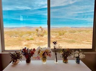 52122 Ocotillo Rd, Landers, CA 92285