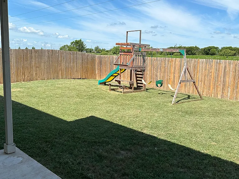 1418 Amber Dawn Dr — Photo 8