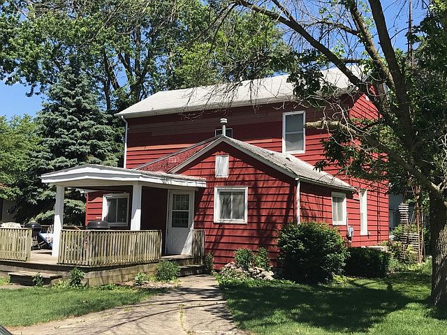 2nd image of 207 E Crittenden St