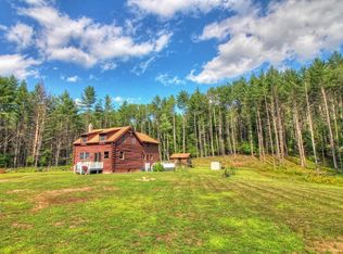 374 Hulls Falls Rd, Keene, NY 12942
