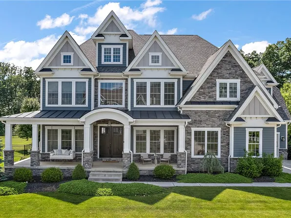 665 Chilliwack Ln, Mars, PA 16046