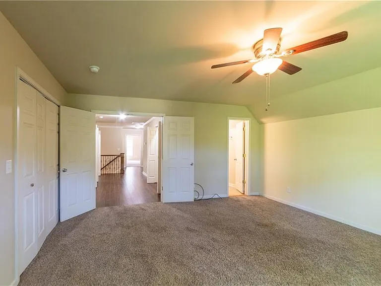 1371A Clermont Ave — Photo 24